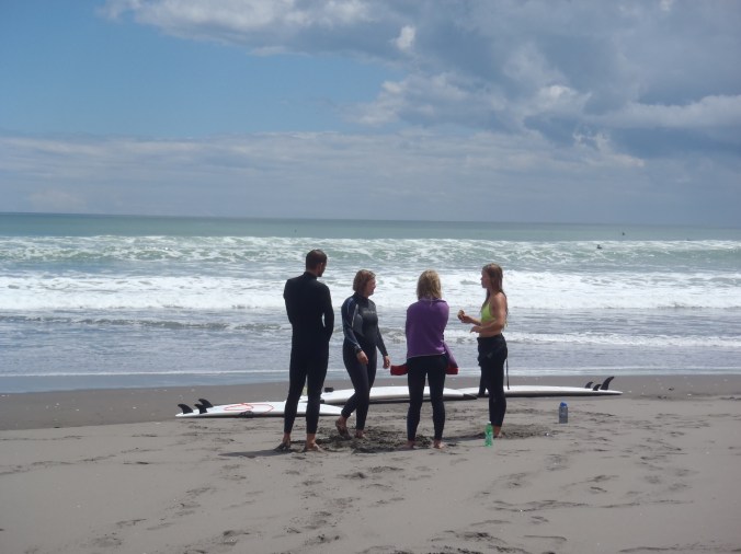 Lindsay and the three others from the hostel that went surfing with us in Raglan